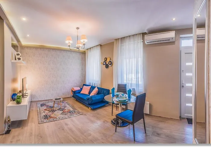 Daire Cozy In Downtown -modern And New Stylish With Ac And Easy Self Check In Anytime-